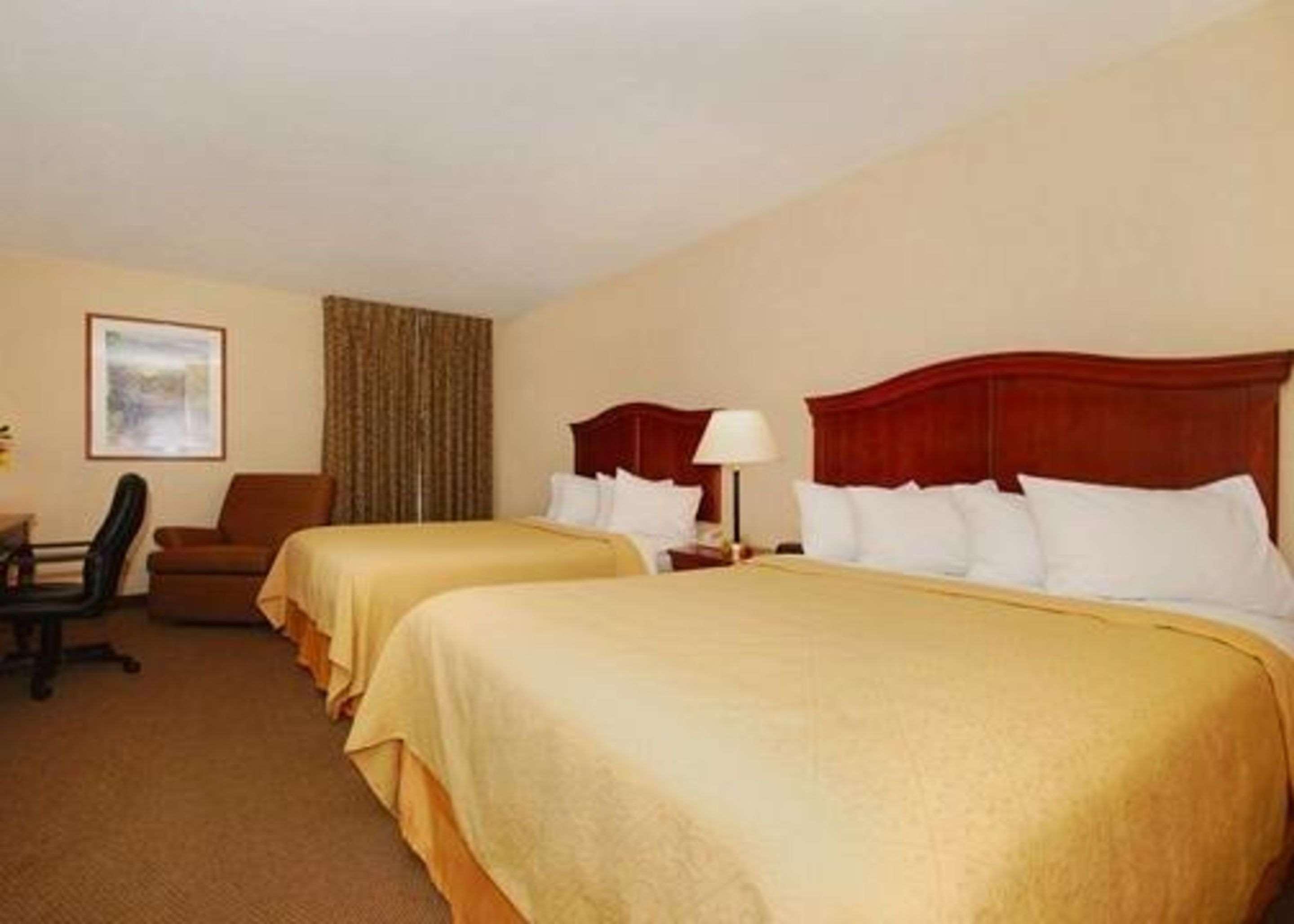 דנוויל Quality Inn & Suites מראה חיצוני תמונה