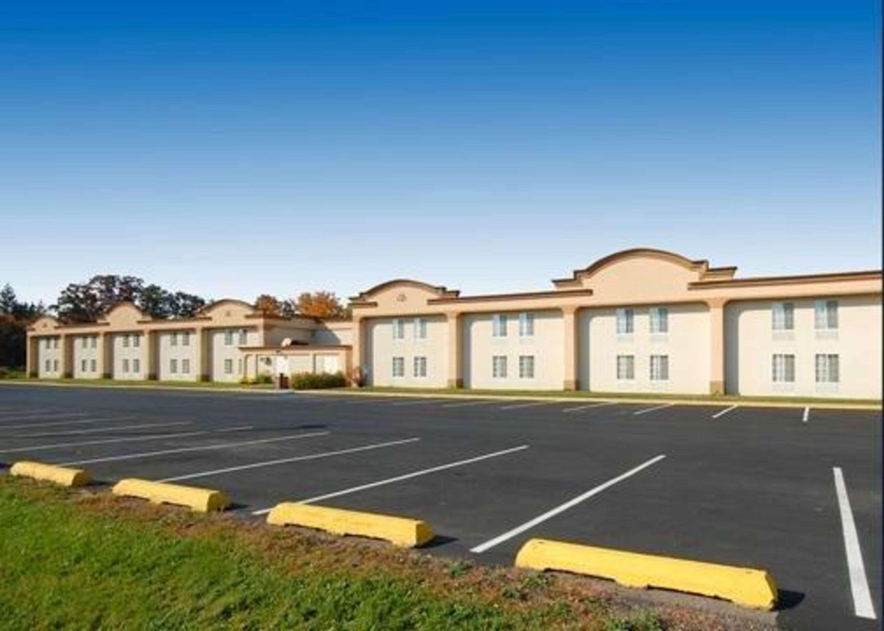 דנוויל Quality Inn & Suites מראה חיצוני תמונה